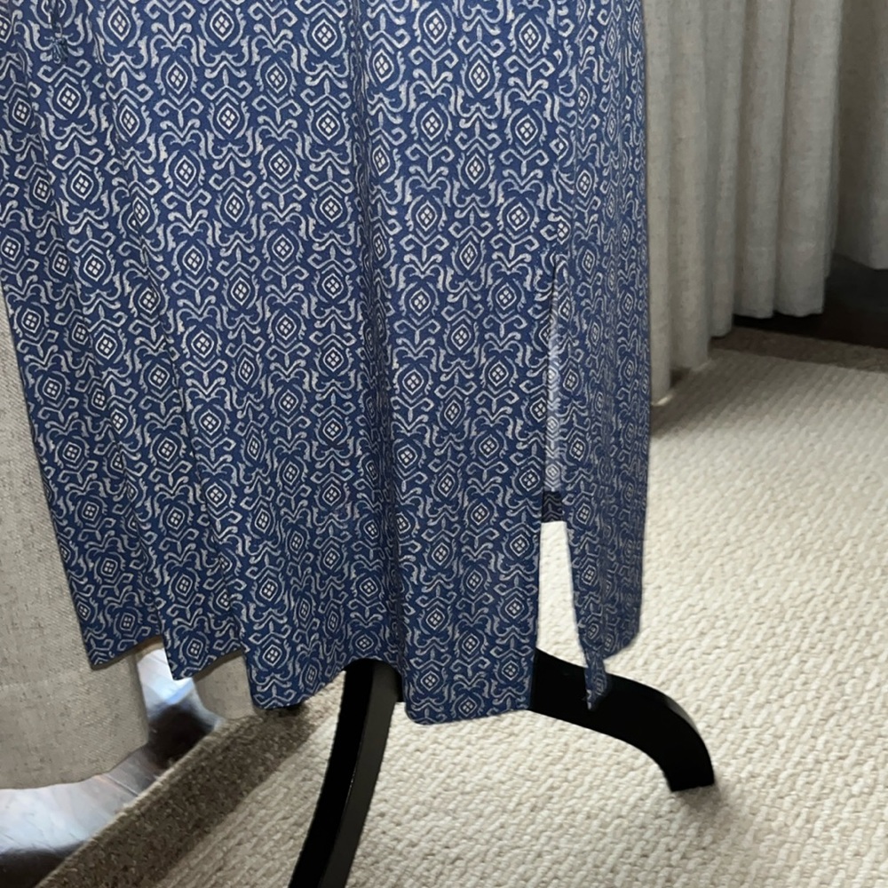 Blue Patterned Button-Up Dress made by Lucky brand size medium blue tile - Picture 13 of 17